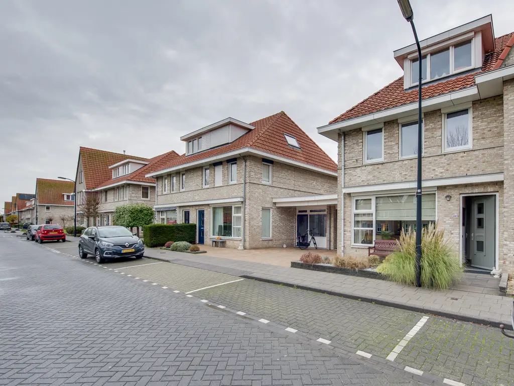 Herman Heijermanssingel 86, MIDDELHARNIS