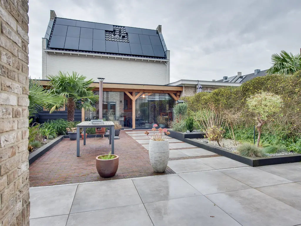 Herman Heijermanssingel 86, MIDDELHARNIS