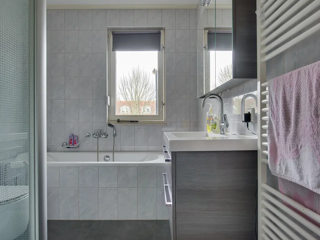 Herman Heijermanssingel 86, MIDDELHARNIS