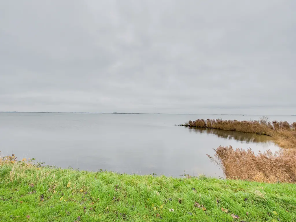 Sluuslaan 3, MIDDELHARNIS