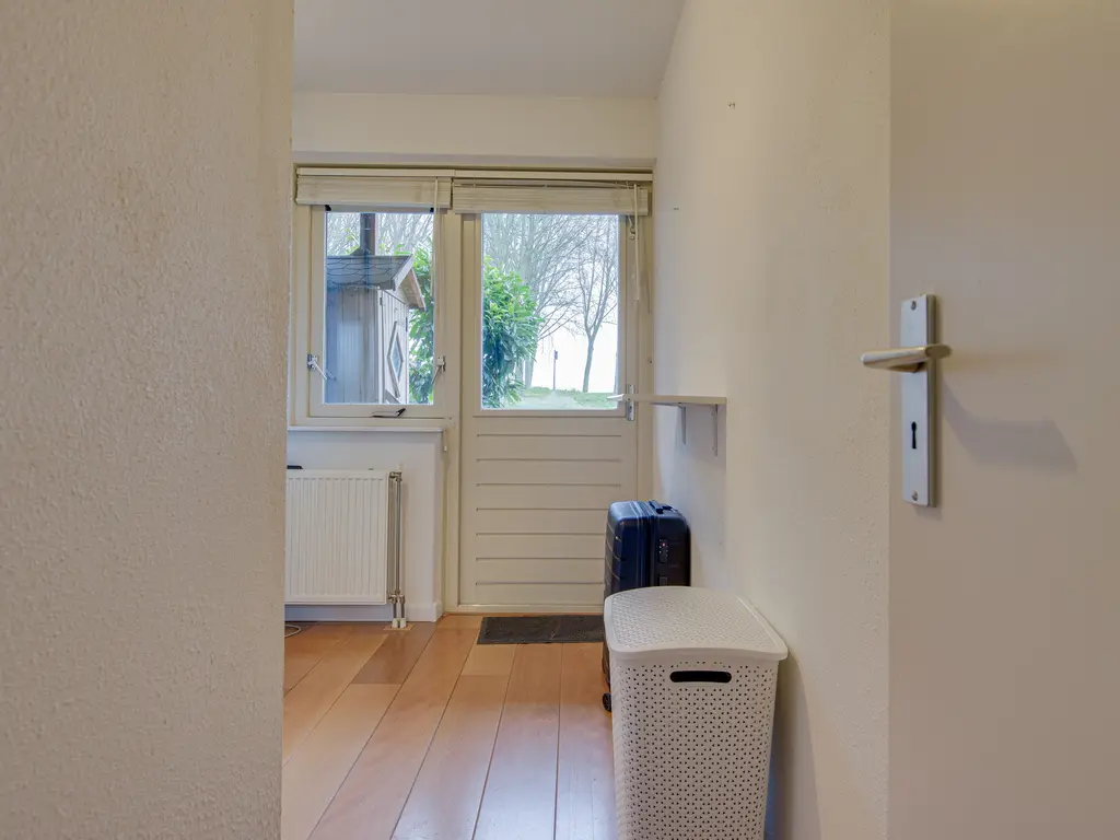 Sluuslaan 3, MIDDELHARNIS