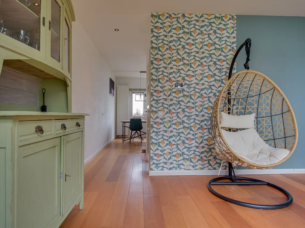 Sluuslaan 3, MIDDELHARNIS