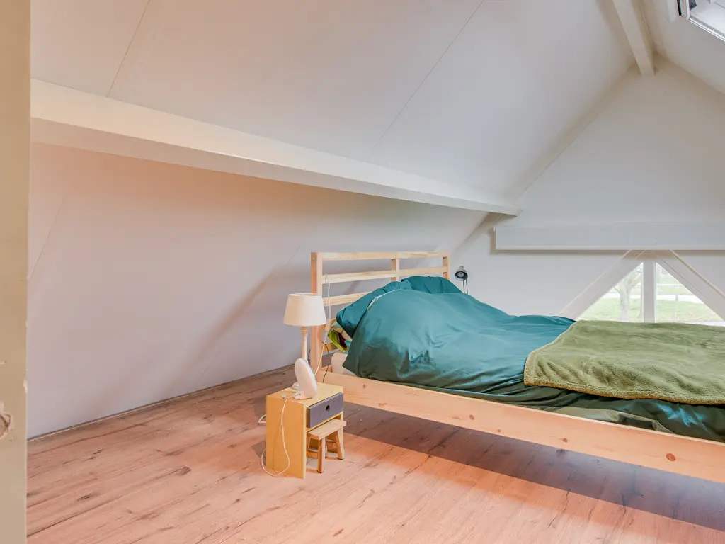 Sluuslaan 3, MIDDELHARNIS