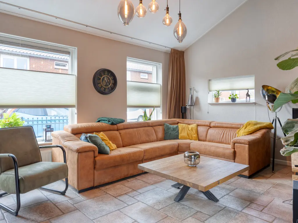 Dreef 15, STELLENDAM