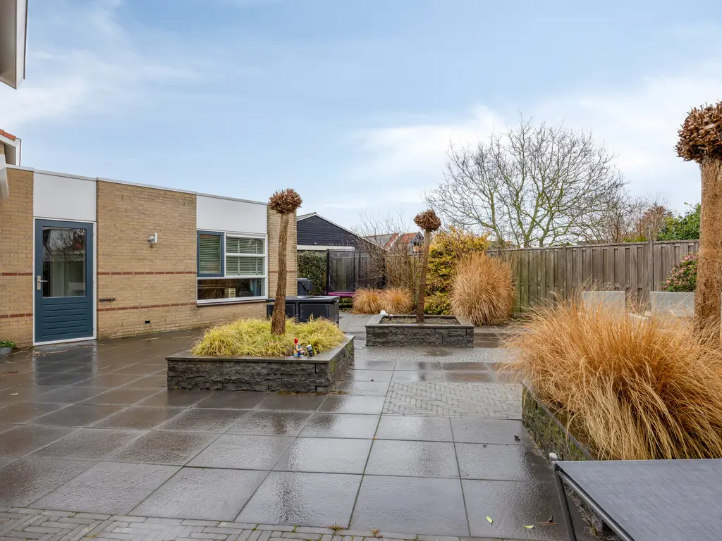 Dreef 15, STELLENDAM