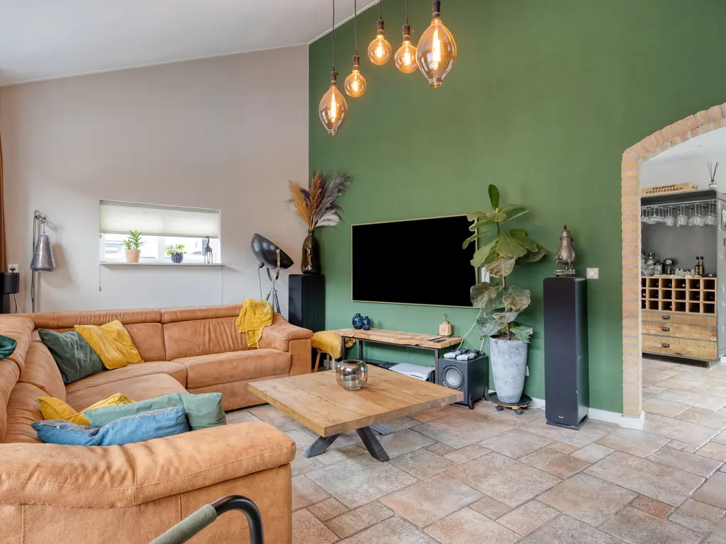 Dreef 15, STELLENDAM