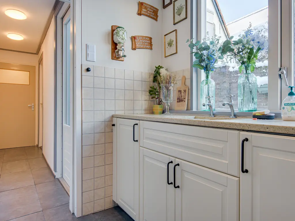 Voorstraat 24, OOLTGENSPLAAT