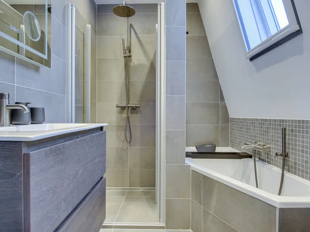 Voorstraat 24, OOLTGENSPLAAT