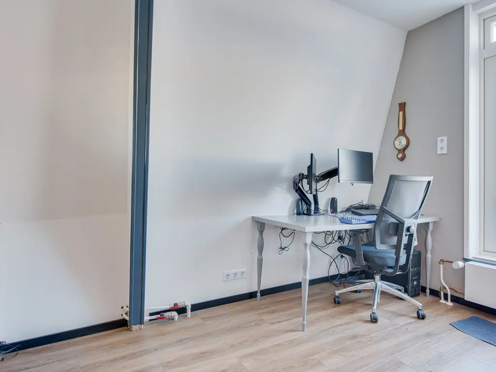 Voorstraat 24, OOLTGENSPLAAT