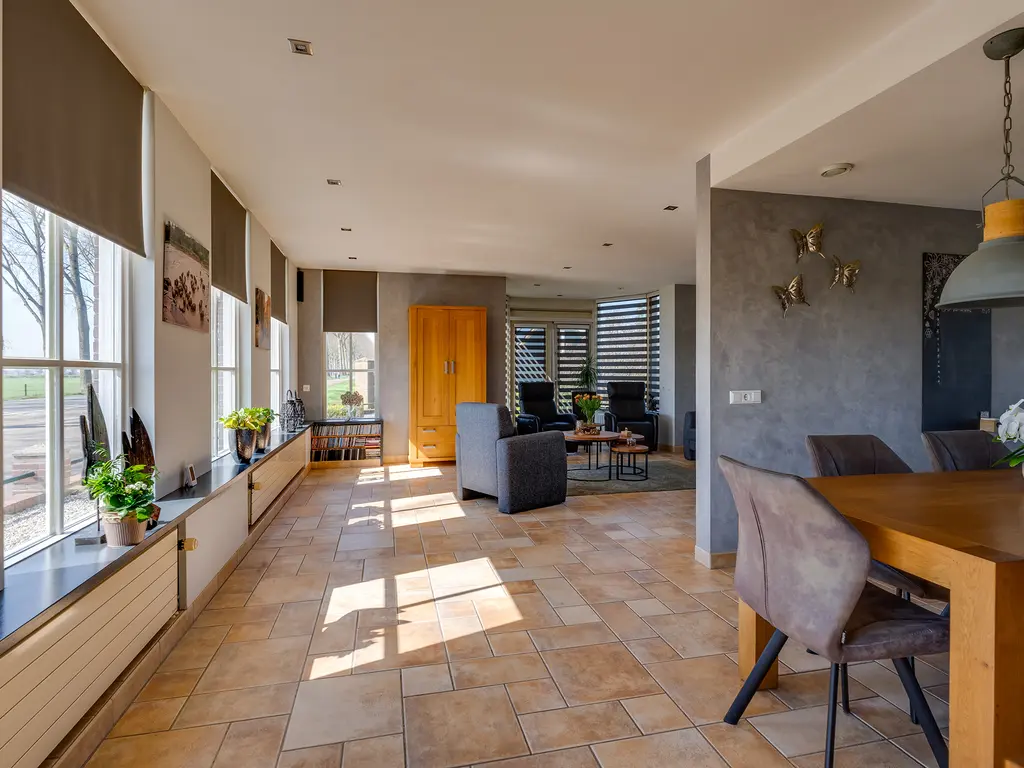 Molendijk 11, DEN BOMMEL