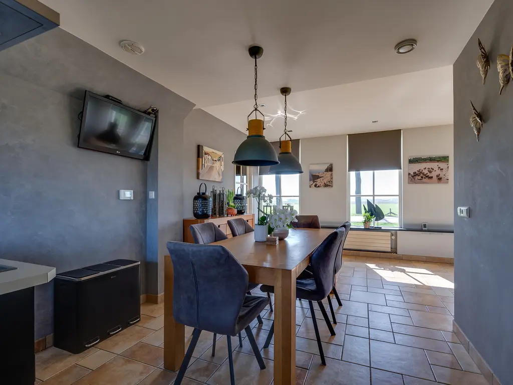 Molendijk 11, DEN BOMMEL