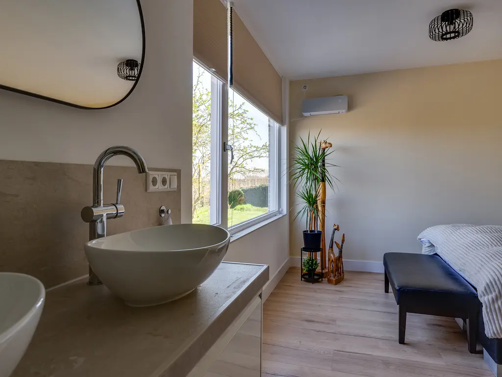 Molendijk 11, DEN BOMMEL