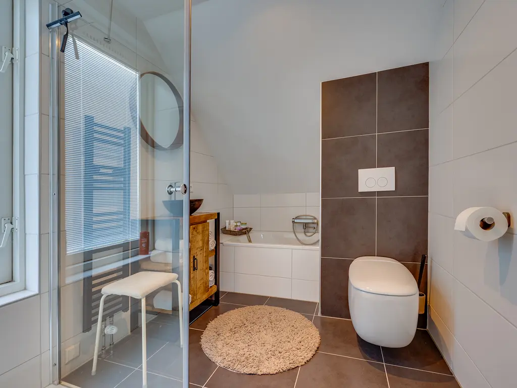 Molendijk 11, DEN BOMMEL