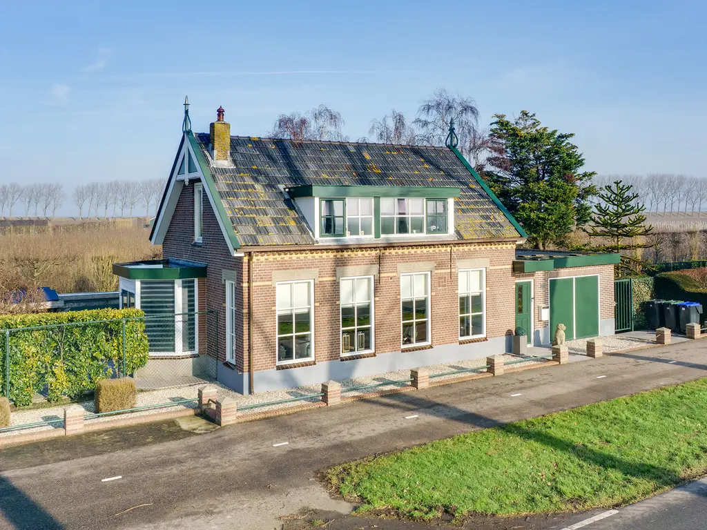 Molendijk 11, DEN BOMMEL