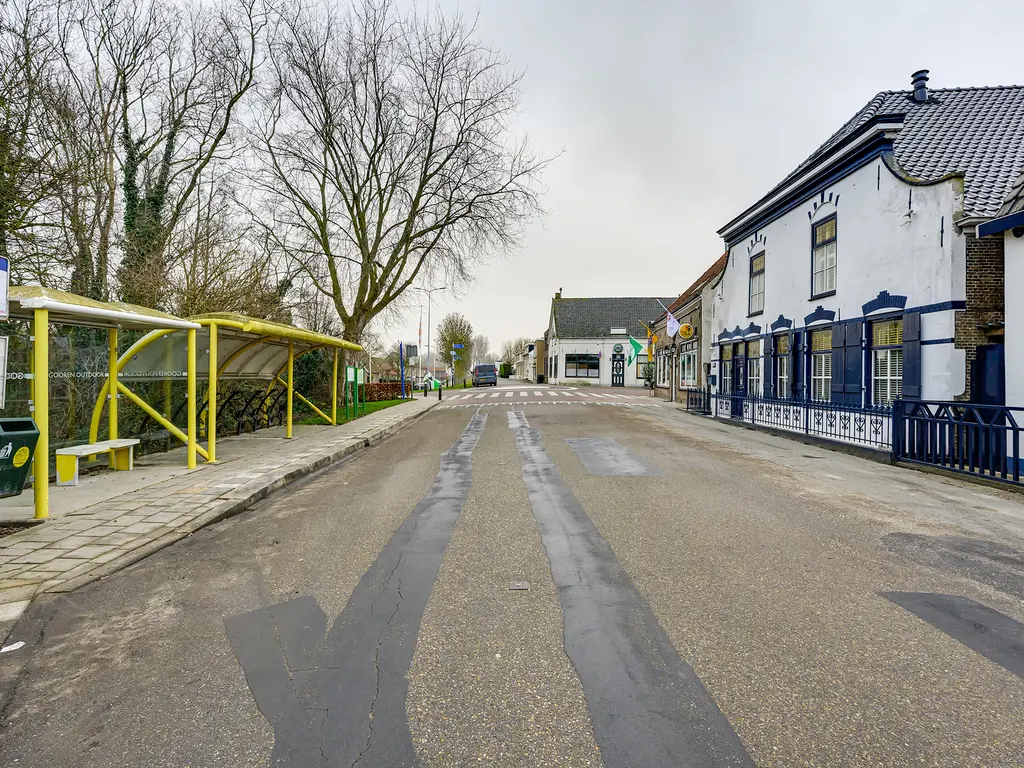 Achthuizensedijk 106, ACHTHUIZEN