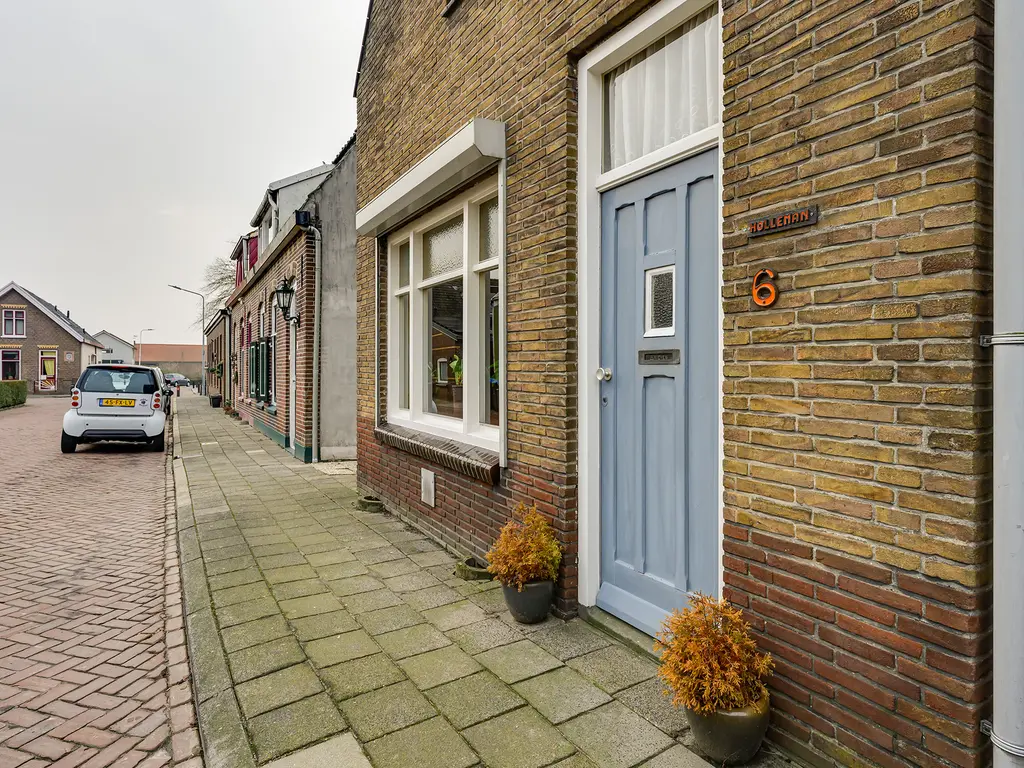 Burgemeester Sterkstraat 6, STAD AAN 'T HARINGVLIET