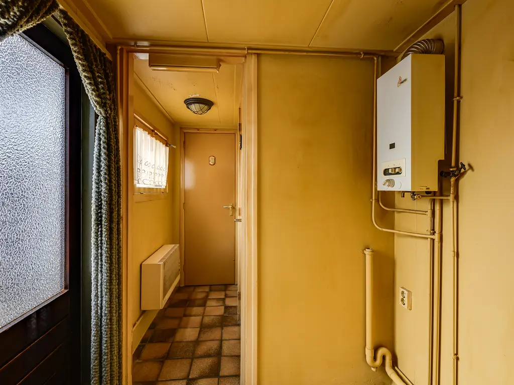 Burgemeester Sterkstraat 6, STAD AAN 'T HARINGVLIET