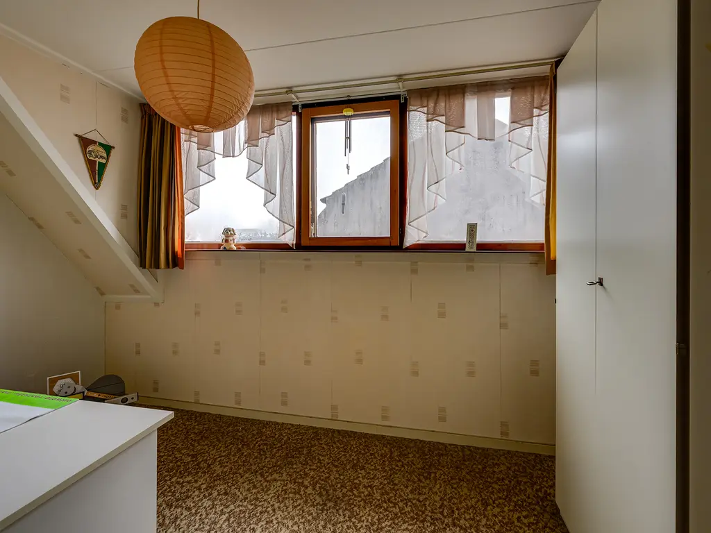 Burgemeester Sterkstraat 6, STAD AAN 'T HARINGVLIET