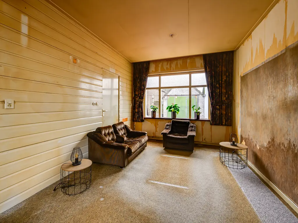 Burgemeester Sterkstraat 6, STAD AAN 'T HARINGVLIET