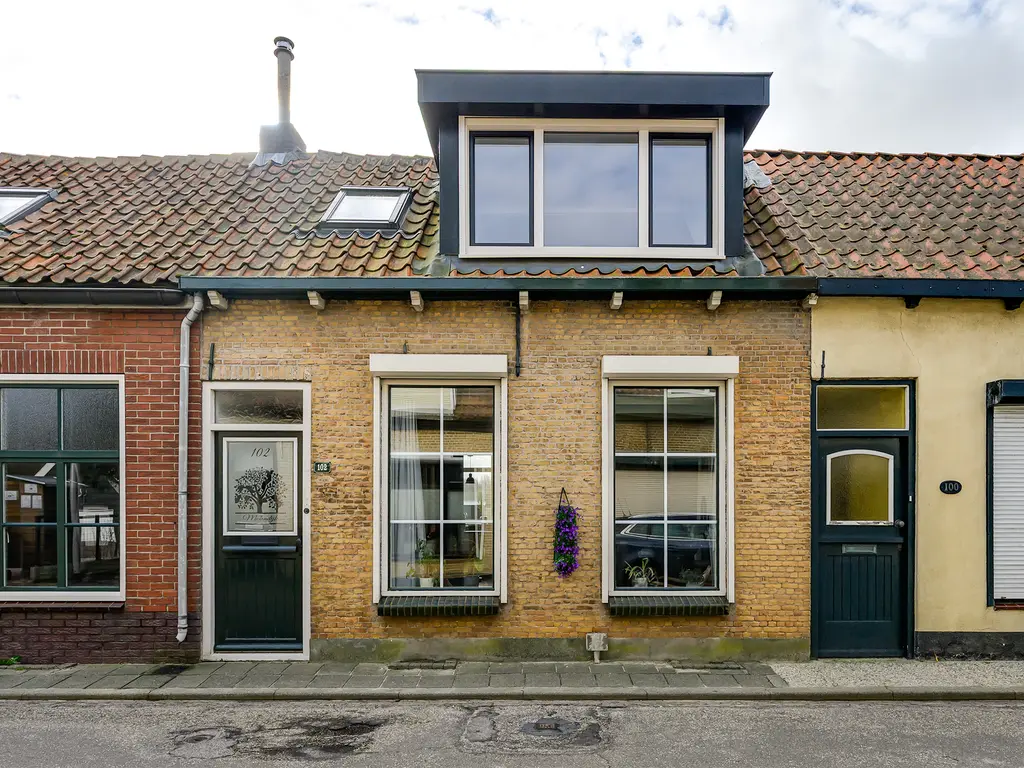 Molendijk 102, NIEUWE-TONGE