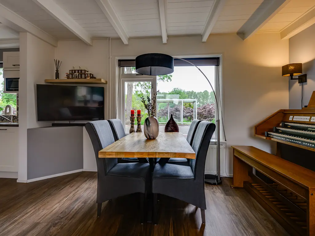 Molendijk 19, STAD AAN 'T HARINGVLIET