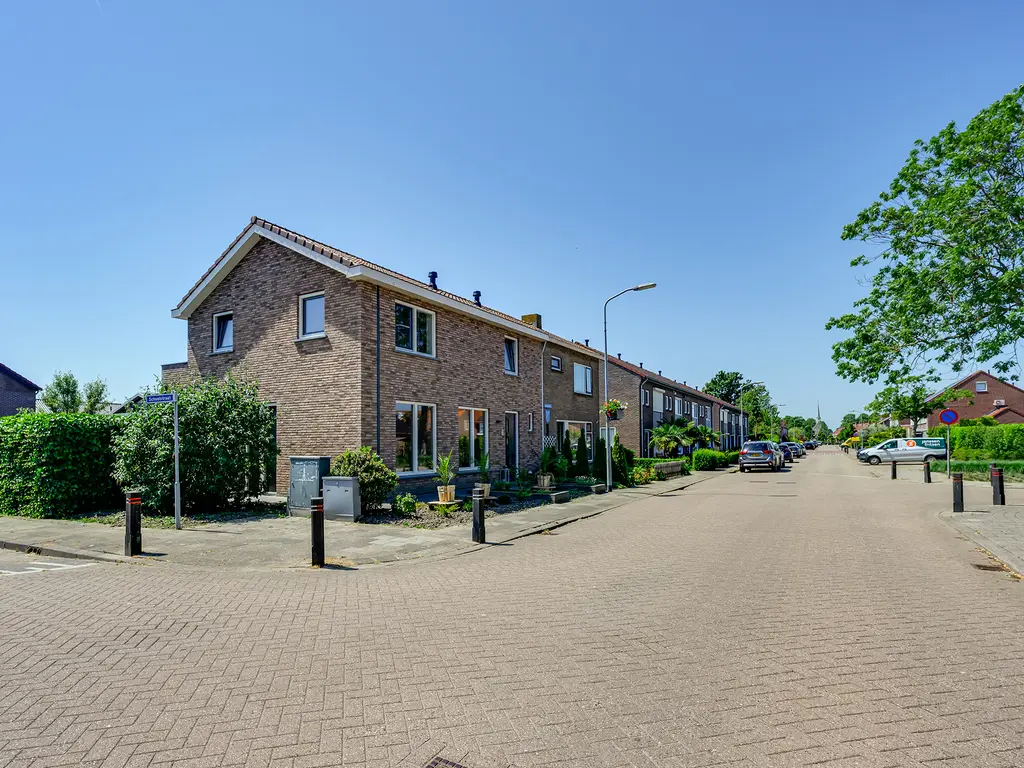 Emmastraat 62, DEN BOMMEL