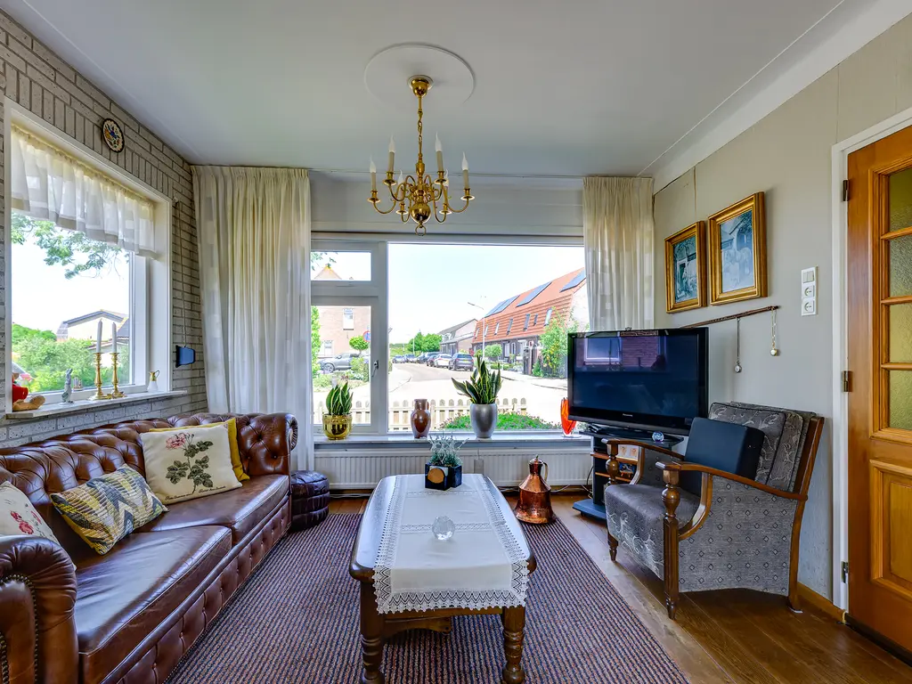 Emmastraat 62, DEN BOMMEL