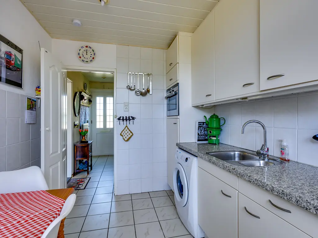 Emmastraat 62, DEN BOMMEL