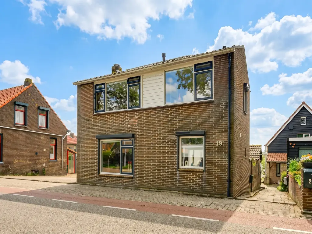 Molendijk 19, STAD AAN 'T HARINGVLIET