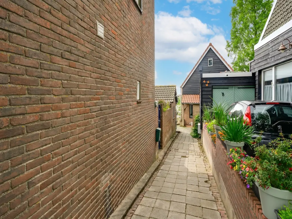 Molendijk 19, STAD AAN 'T HARINGVLIET