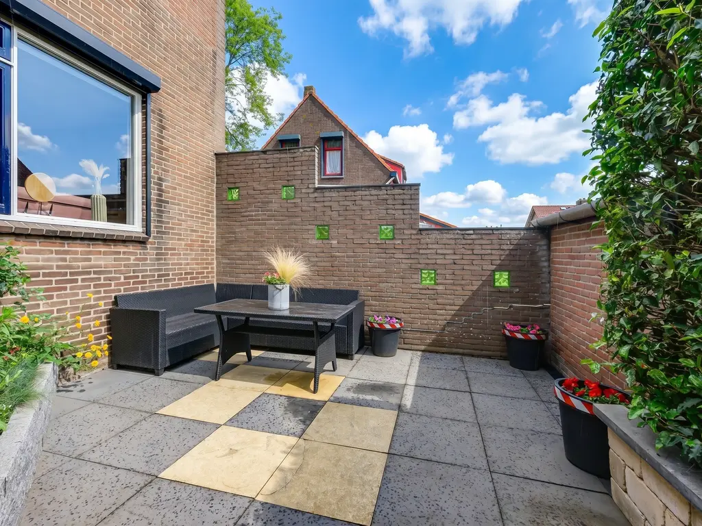 Molendijk 19, STAD AAN 'T HARINGVLIET