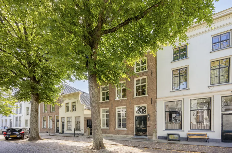 Voorstraat 9