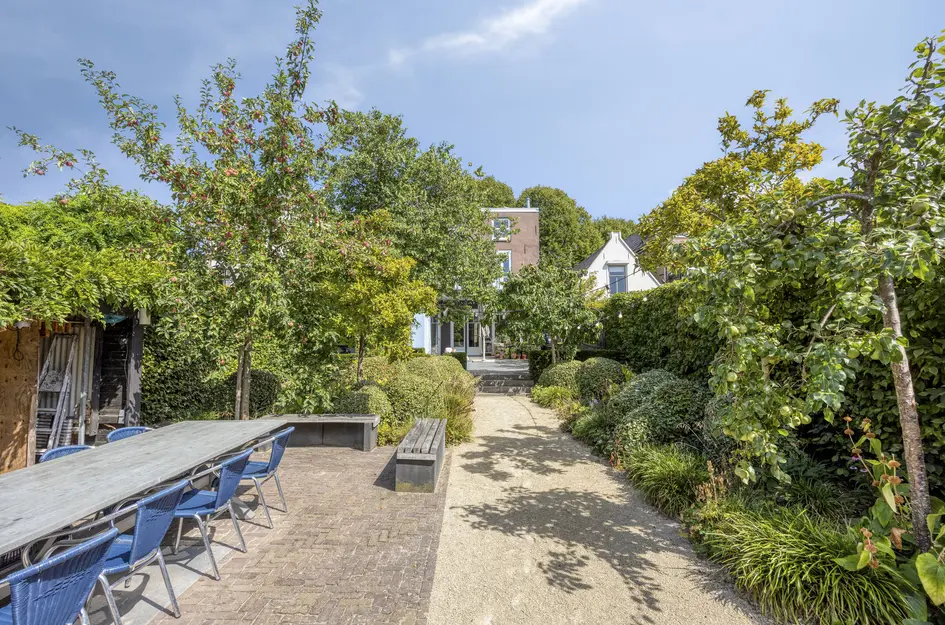 Voorstraat 9