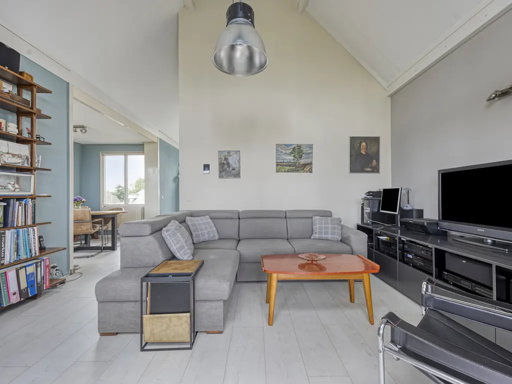 Dieklaan 47, MIDDELHARNIS