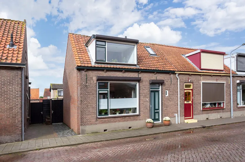 Ds. C.W. van de Poelstraat 14