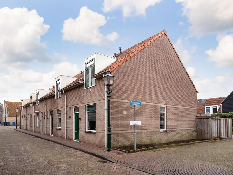 van Gorcumstraat 15, Sommelsdijk