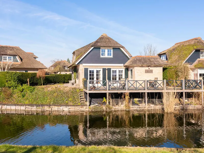 Polderlaan 35, Middelharnis