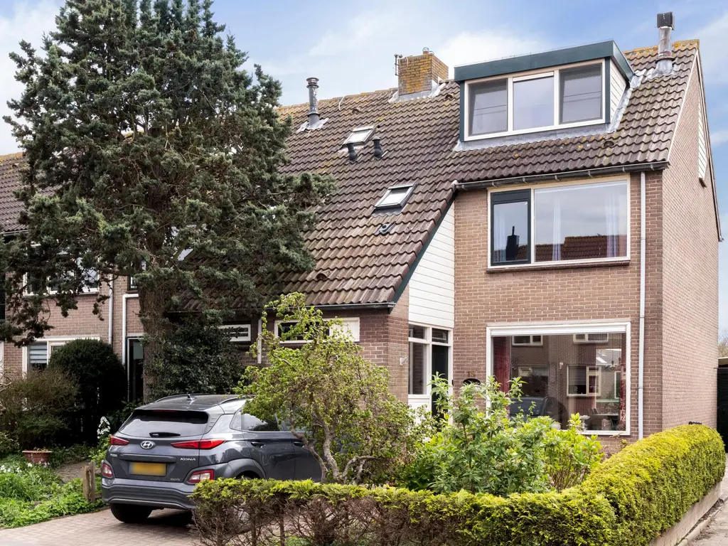 Dorpsweg 12, Oudenhoorn