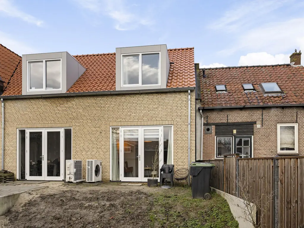 Molendijk 10, NIEUWE-TONGE