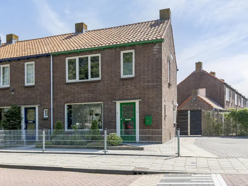 Weesmolenstraat 33, OOLTGENSPLAAT