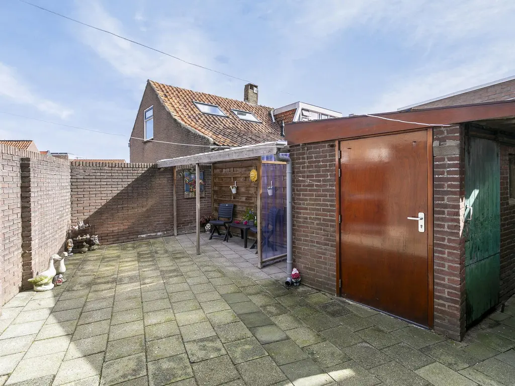 Schoolstraat 46, MIDDELHARNIS