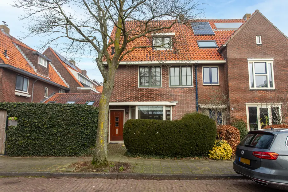 Dr. Leenaersstraat 19 in Castricum