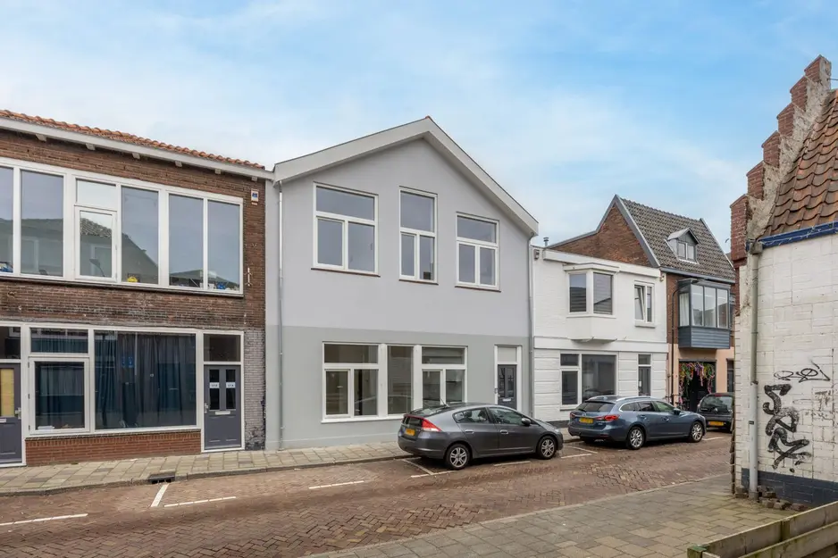 Kloosterstraat 13 in Beverwijk