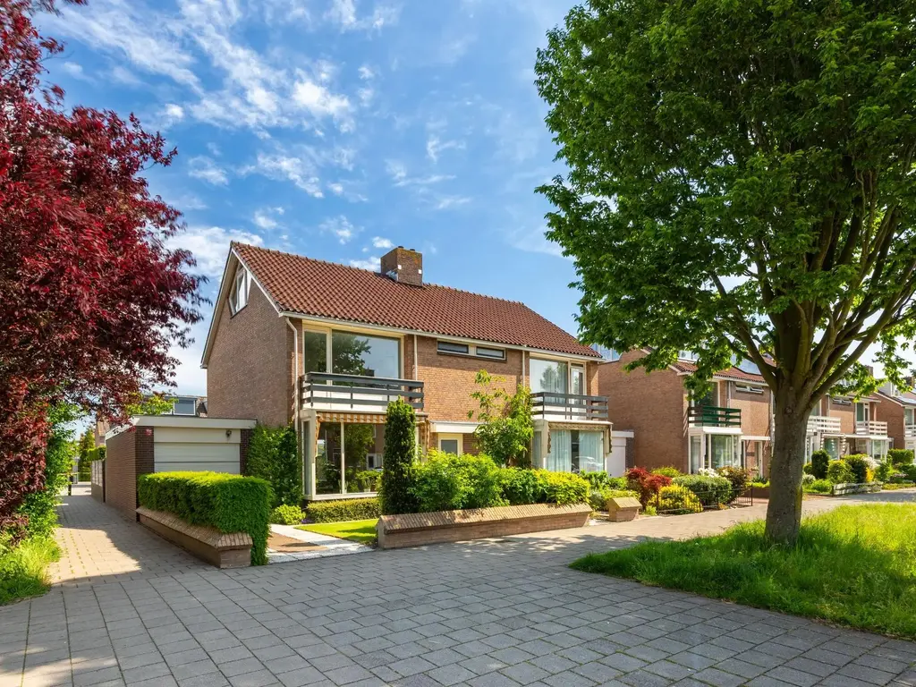 Populierenlaan, Uitgeest