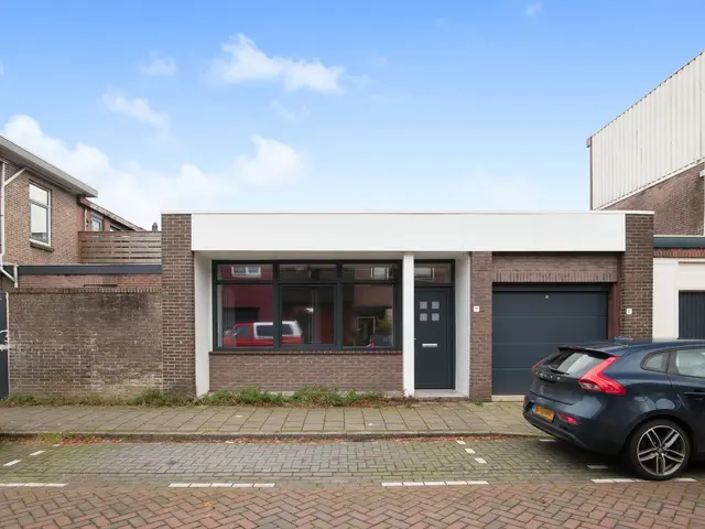 Beukenstraat 1B, IJMUIDEN