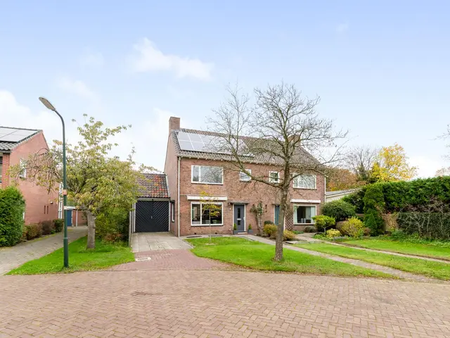 Vinkenbaan 11, HEILOO