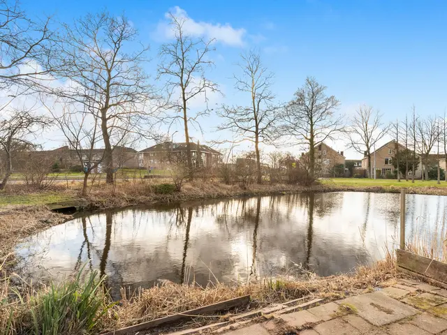 Belle van Zuylenlaan 73, CASTRICUM