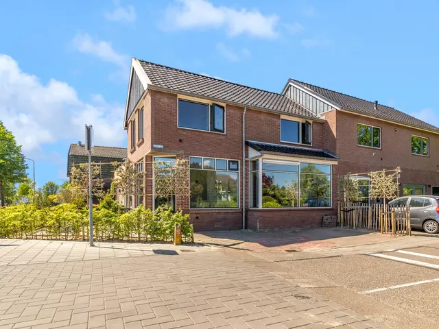 Rijksweg 31, LIMMEN