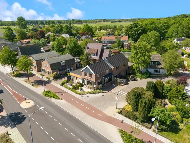 Rijksweg 31, LIMMEN