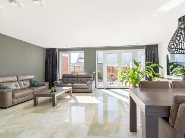 Koolzaad 33, TUITJENHORN